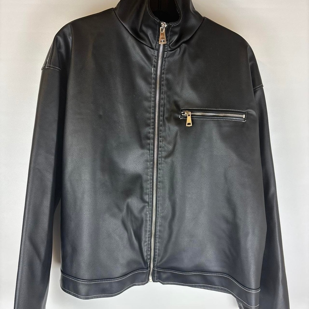 Womens PrettyLittleThing black faux leather jacket in a UK 12